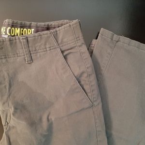 Lee Flat Front Extreme Comfort Olive Drab  Chinos